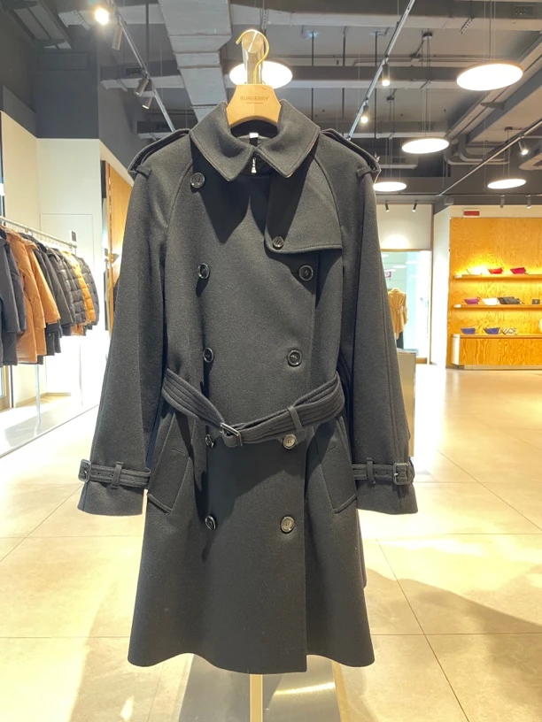 全新未使用 BURBERRY/博柏利 女款双拼扣卡姆登呢外套