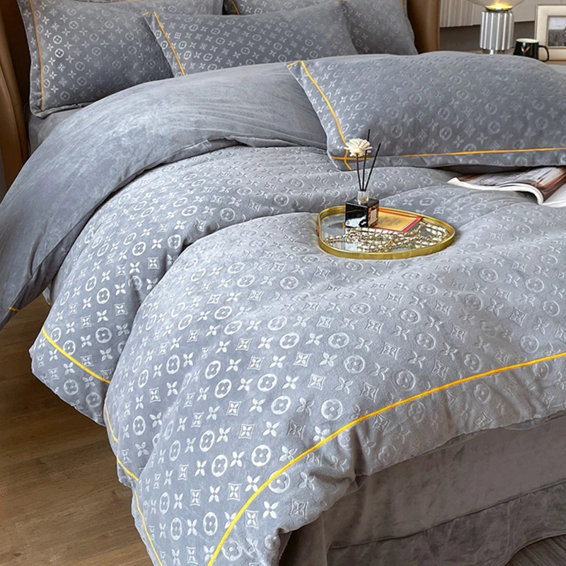 高档加厚牛奶绒冬季四件套珊瑚绒床单被套法兰宝宝婴儿绒床上用品