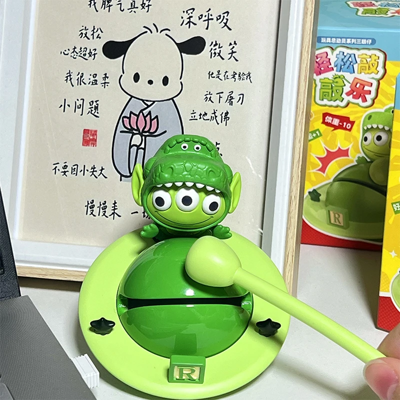 【名创优品】迪士尼轻松敲敲乐盲盒摆件桌面潮玩玩具解压玩具