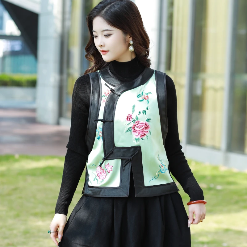 三重门芳菲意*30姆米重磅真丝夹棉马夹唐装上衣刺绣保暖全开襟女