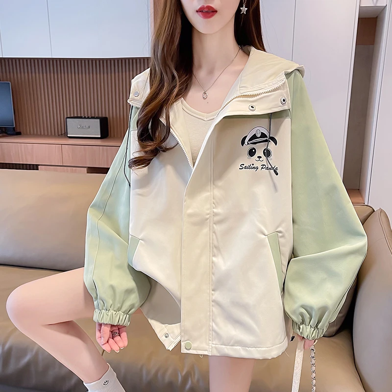 可爱熊猫连帽冲锋衣外套少女春秋新款初高中学生宽松休闲工装夹克