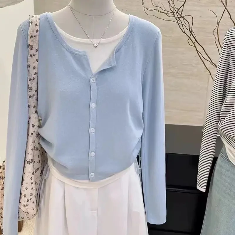 早秋假两件小众设计感时尚气质长袖针织衫薄款洋气百搭上衣女