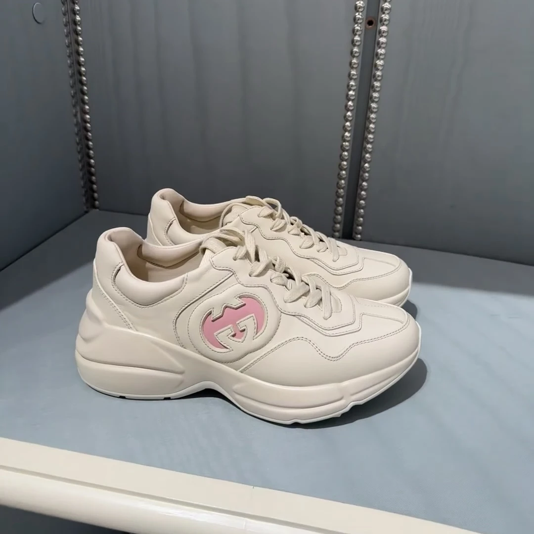 全新未使用 GUCCI/古驰 Rhyton厚底老爹鞋/粉色GG运动鞋女/757887