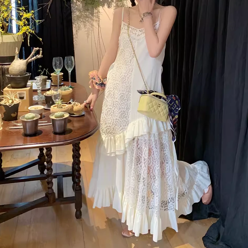 Gtt家  南法假日不规则蕾丝镂空拼接荷叶边吊带连衣裙