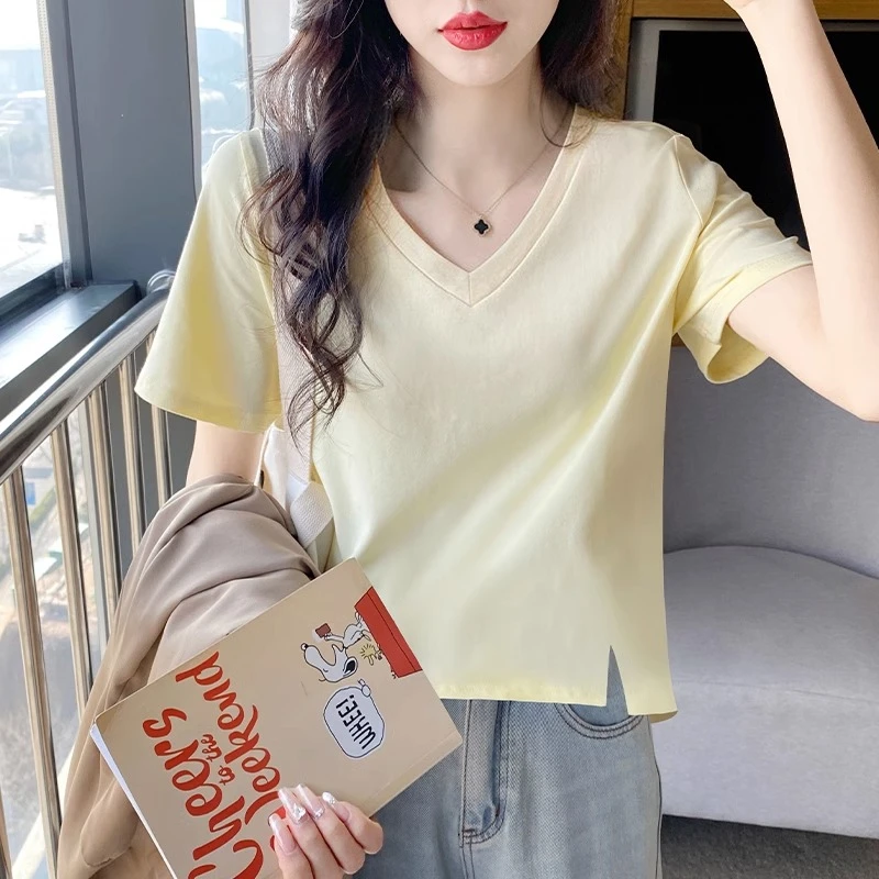 奶黄短袖v领t恤女宽松夏季高级感开叉小个子短款白色上衣2025新款
