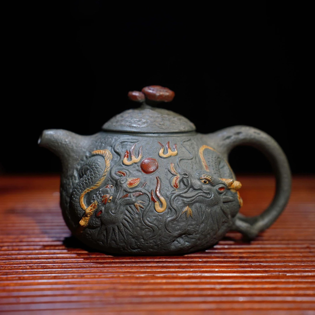 DT376双龙戏珠供春天青泥全手工紫砂壶