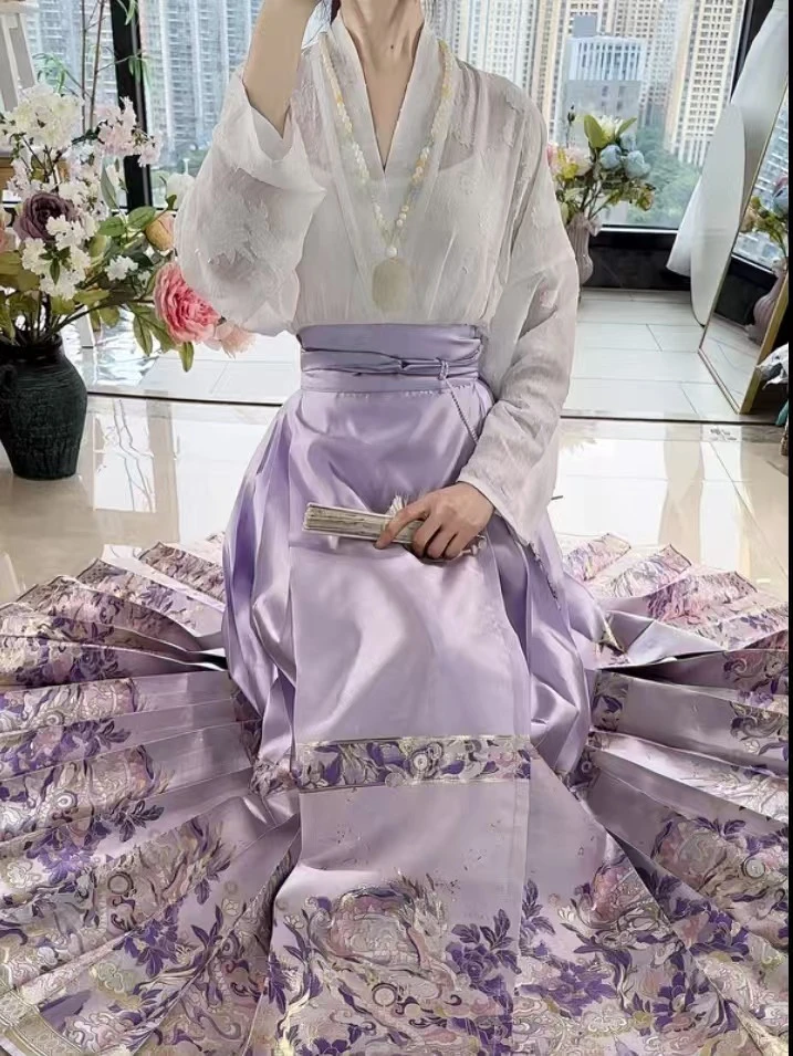 几千春（直播间价格）妆化织金点翠马面裙