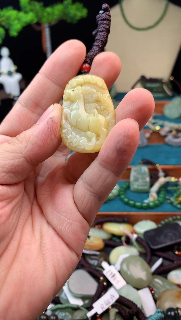 【闪购商品】和田玉颈饰未镶嵌多样性发货    拍一发一