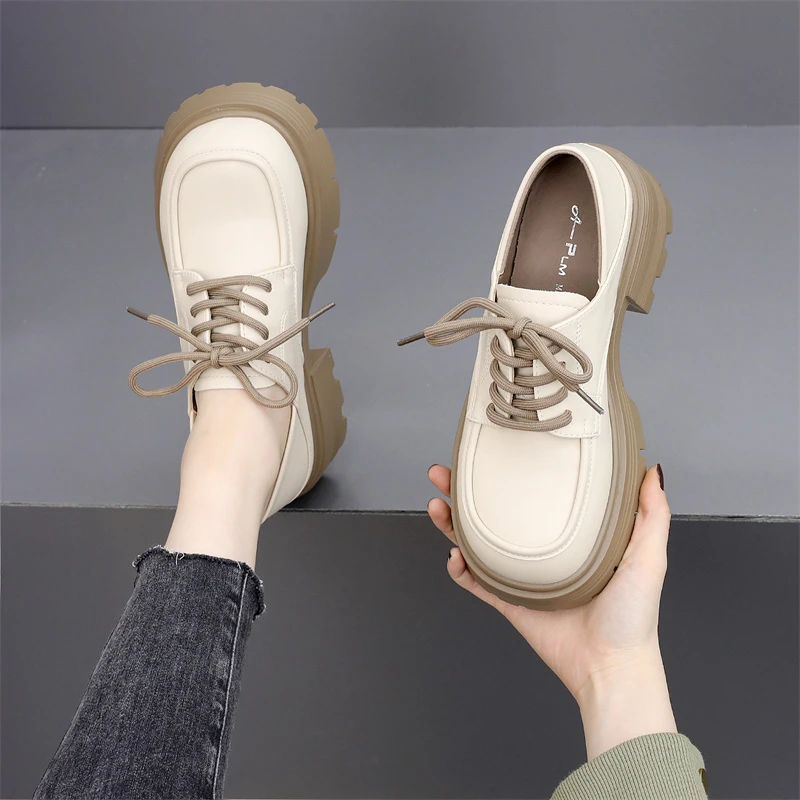 白色粗跟时尚乐福鞋女款2025春季新款两穿系带厚底配裙法式小皮鞋