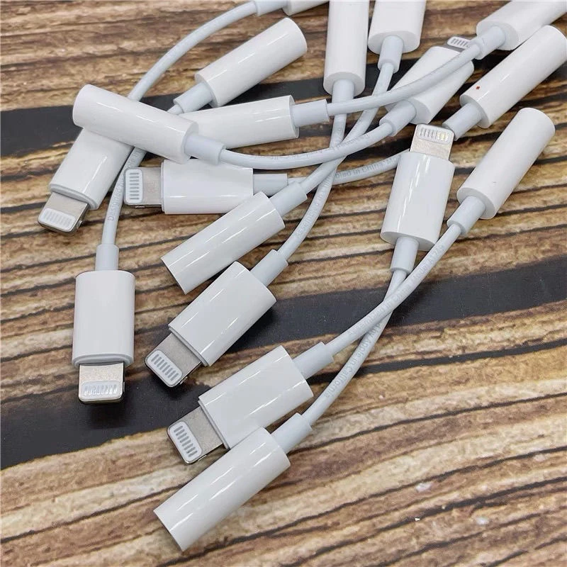 95新 Apple/苹果 耳机转接器 适用于Type-c 转3.5MM孔 耳机转接器