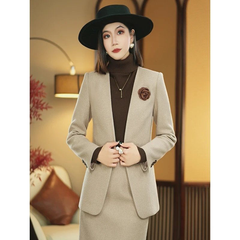 【CiCi小姐】杏色套裙2024冬季设计师系列复古气质西装套装