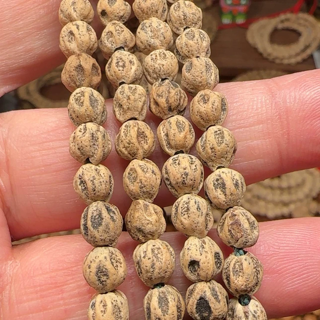 【闪购商品】柏香籽/百香籽吊坠?**牛