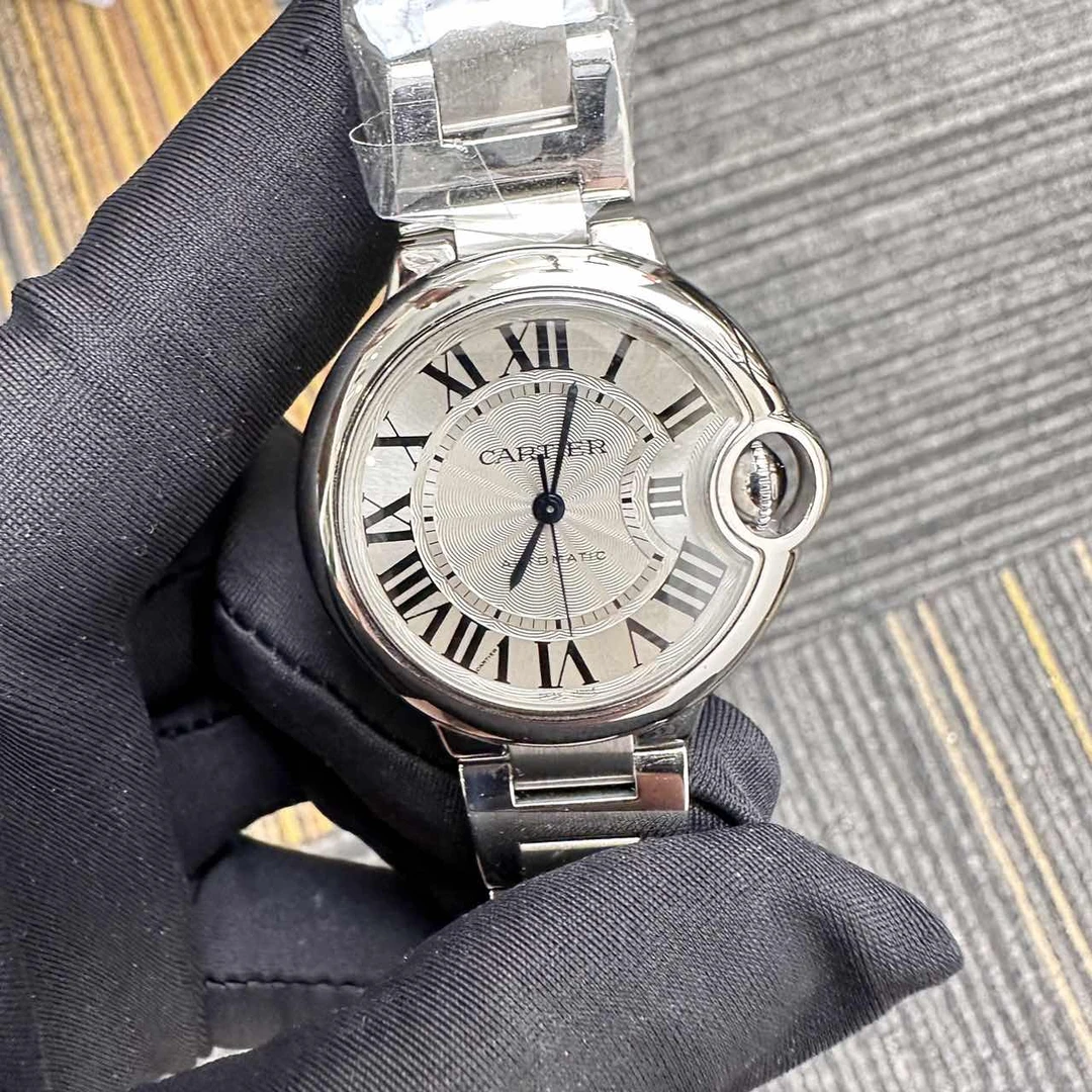 99新 Cartier/卡地亚 表展 蓝气球系列W6920071表/WHT021328