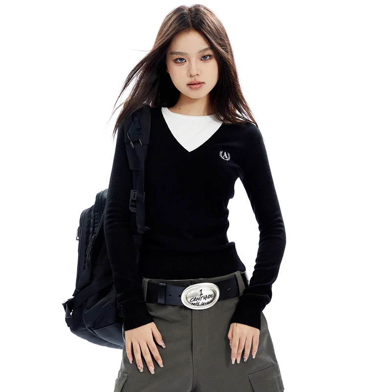 【小熊粉丝专属】APEA老钱风V领短款修身针织毛衣无袖打底衫两件套