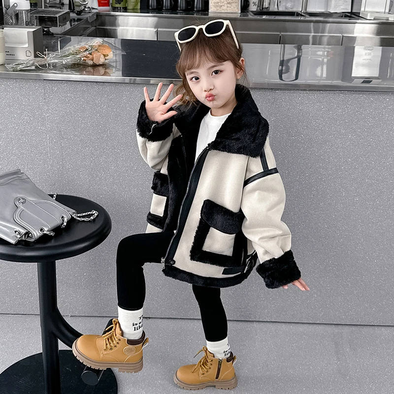 女童加绒外套秋冬款2023新款洋气儿童冬季皮毛一体机车服加厚上衣