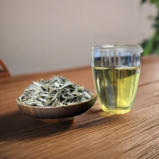 福鼎白茶磻溪高山白牡丹2018六年陈可可香一级牡丹传统日晒工艺