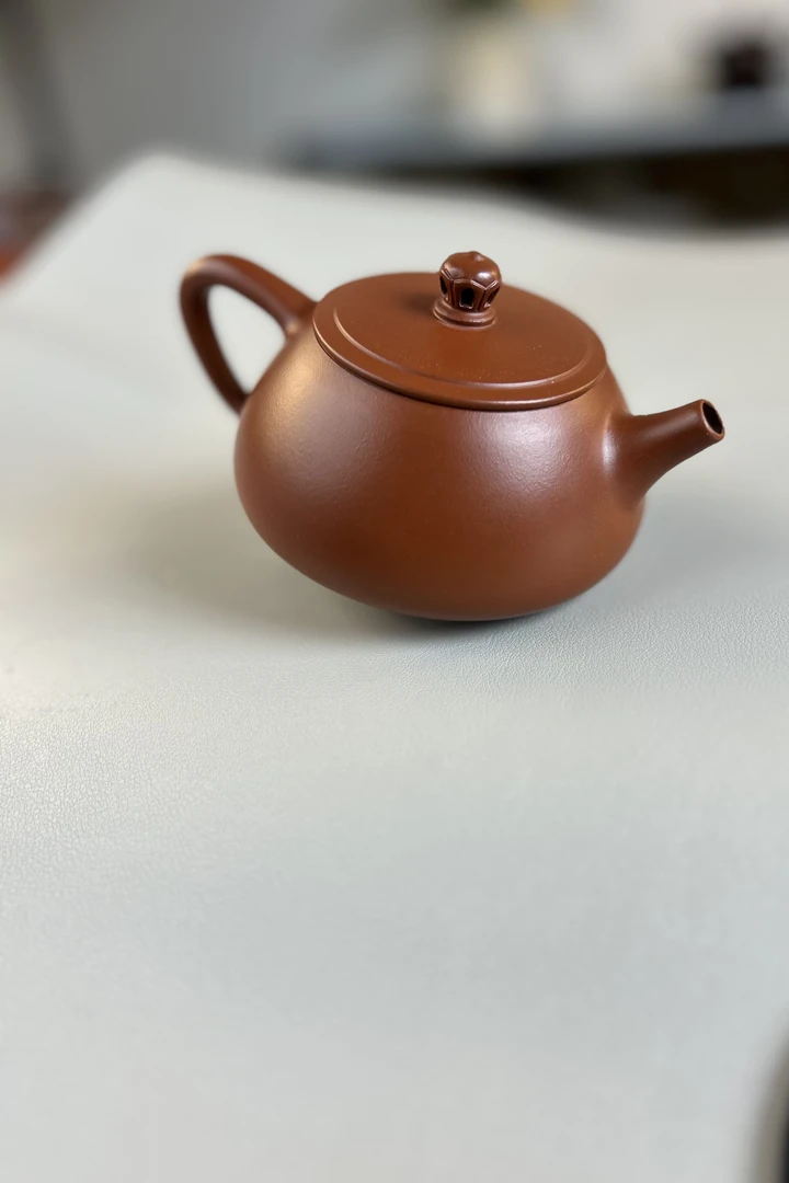 宜兴原矿朱泥镂空石瓢200cc