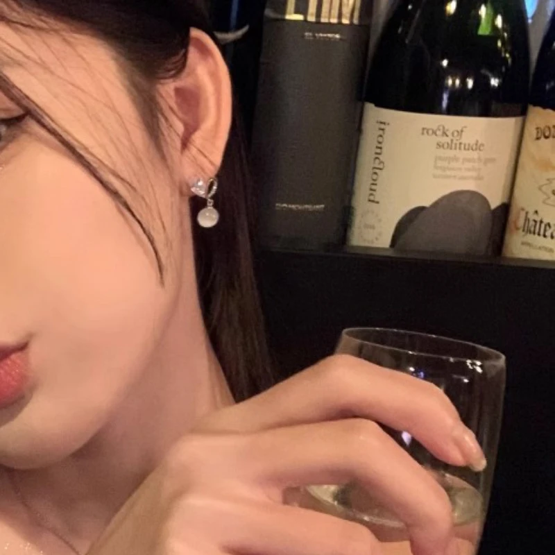 铜合金耳饰 爱心小众设计高级感耳钉E6105
