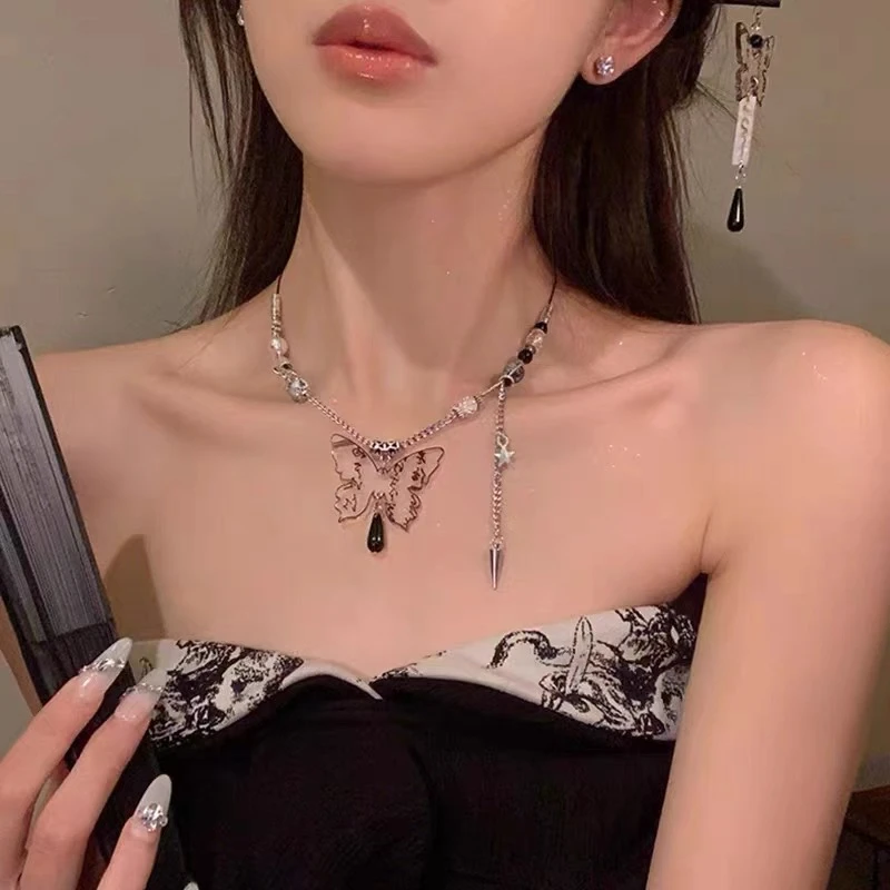 铜合金项链 新中式复古水墨画蝴蝶项链女轻奢设计感锁骨链L786