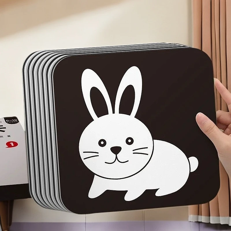 婴儿玩具0到3个月玩具宝宝专注力防水早教新生儿黑白卡视觉追视卡