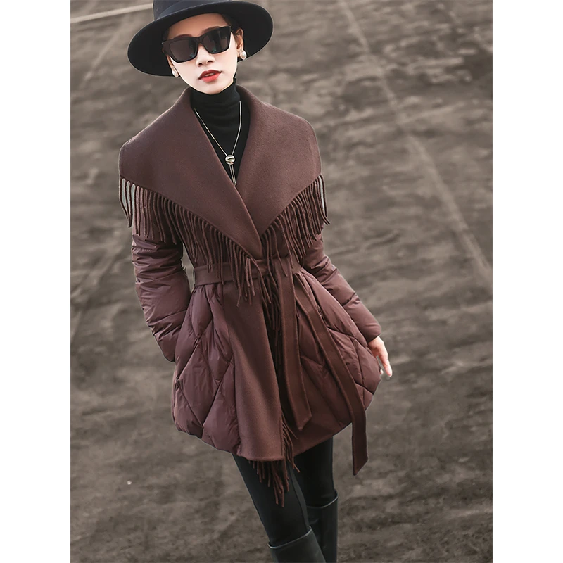 MEXCOCO/兰瑟儿冬季新款气质收腰流苏保暖白鸭绒羽绒服女M4WE0330