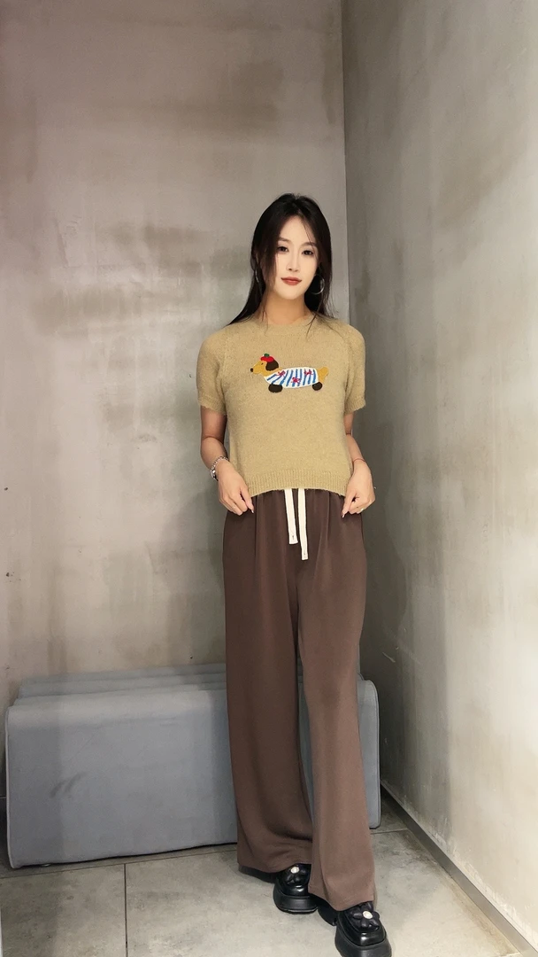 可爱宽松针织显瘦上衣