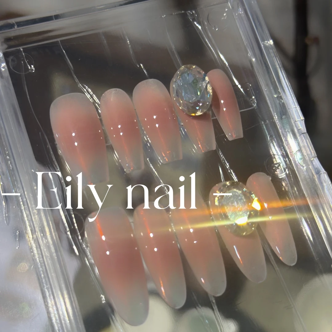【落日与海】EilyNail设计师轻奢高定腮红极光气质温柔美甲