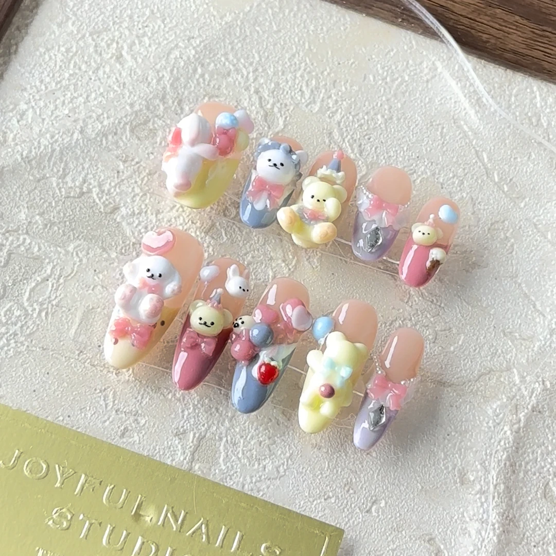 【童话镇】EilyNail设计师轻奢高定纯手工穿戴甲全模具小熊美甲