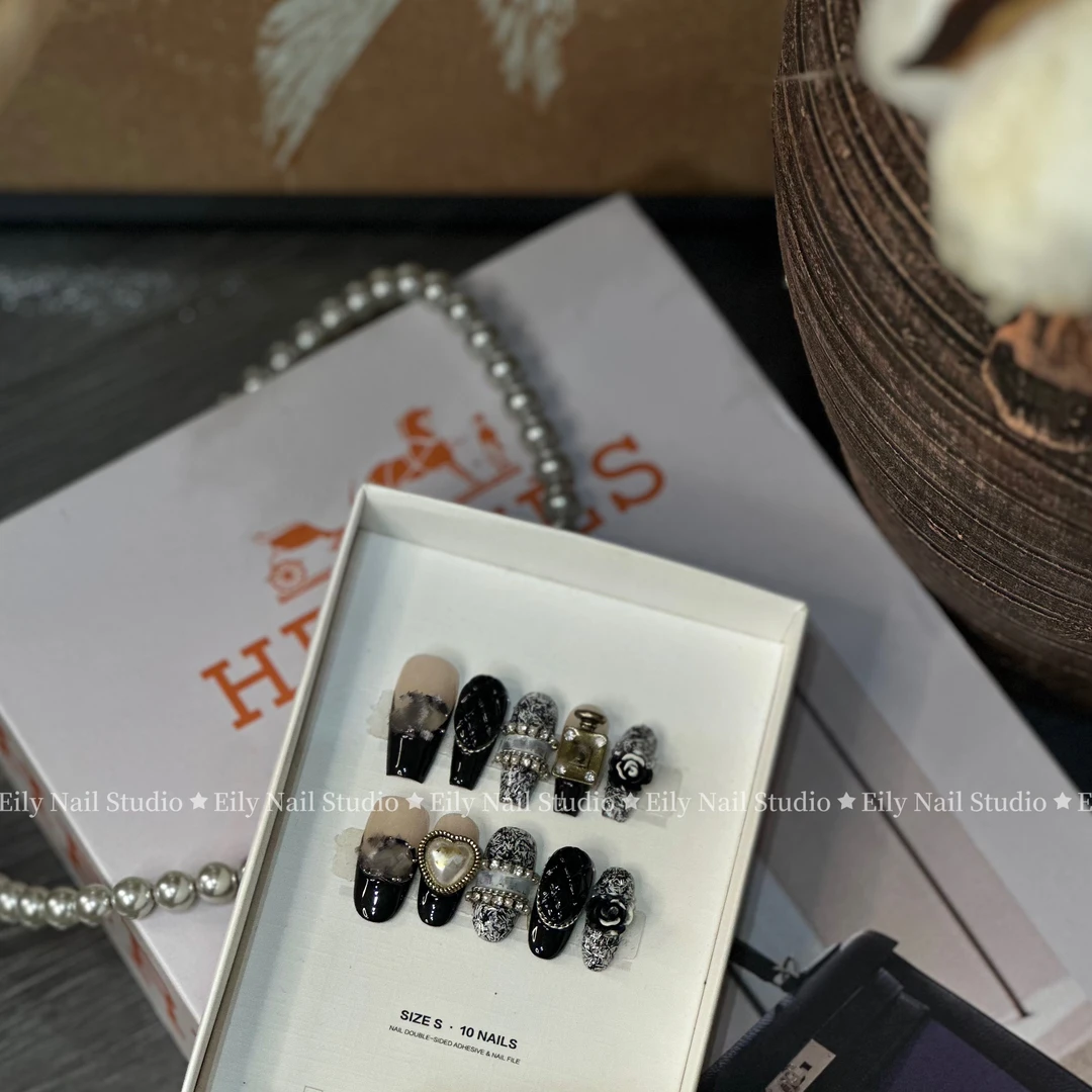 【嘉柏丽尔】EilyNail设计师轻奢高定手工穿戴甲气质温柔