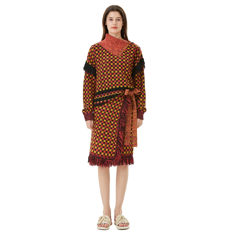 CNNAKUPENDA原创新款时尚休闲女士红色格纹卫衣流苏秋冬宽松半裙