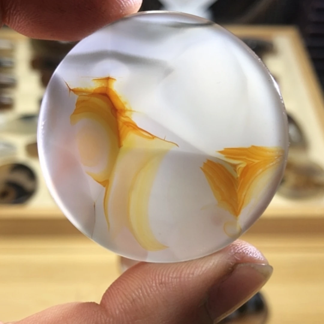 【闪购商品】玛瑙/玉髓颈饰合金抖*球