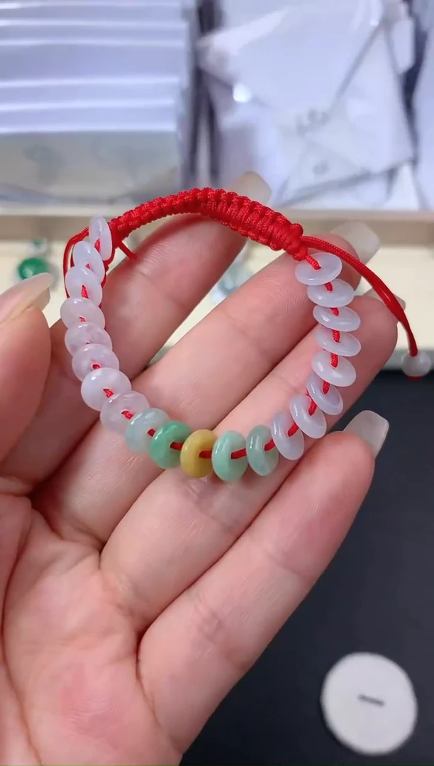 【闪购商品】翡翠颈饰未镶嵌C396 多样性发一件