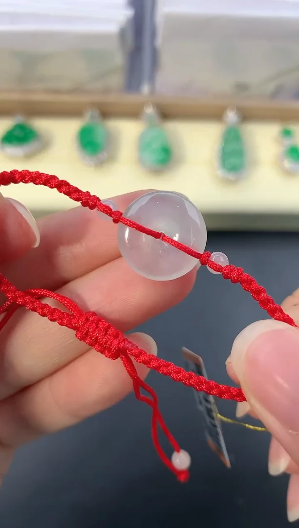 【闪购商品】翡翠颈饰未镶嵌Q417