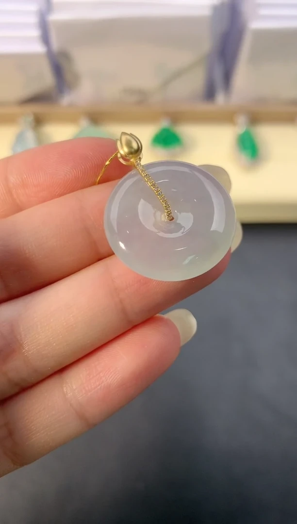 【闪购商品】翡翠颈饰18K金镶嵌D664