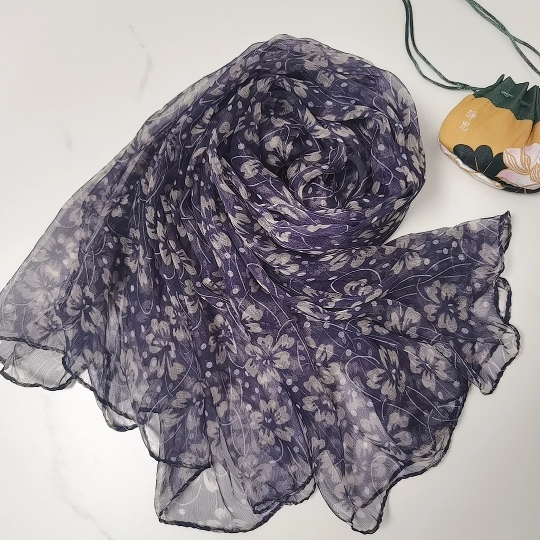 【藏青四叶草】杭州丝绸轻薄透气款桑蚕丝东风纱护颈小丝巾百搭围巾