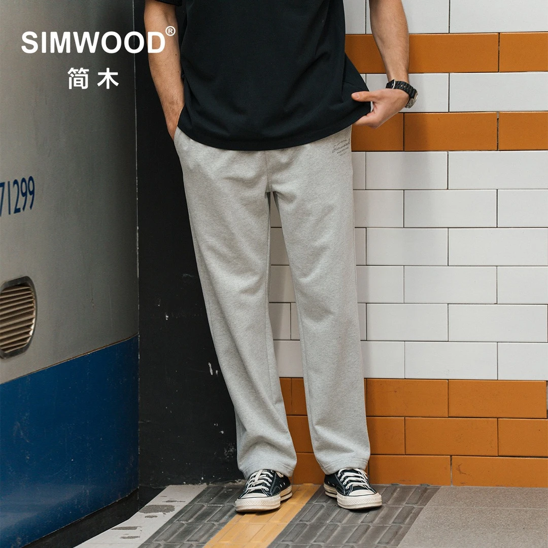 SIMWOOD/简木【宽松版】430g碳磨紧密棉休闲印花直筒卫裤SM210084