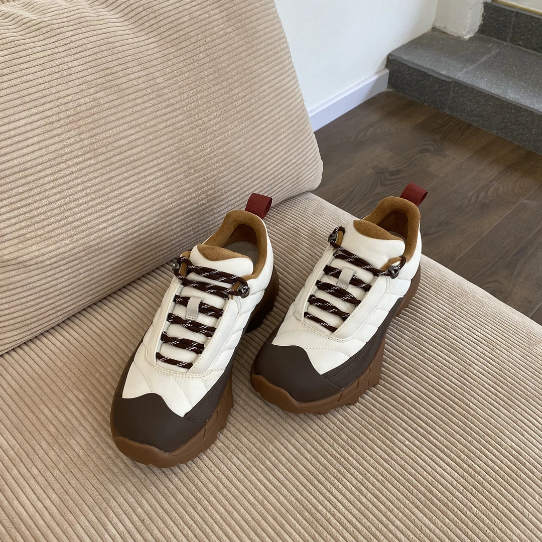【田田】2025新款拼色登山牛反绒牛皮时尚拼色休闲橡胶大底运动鞋