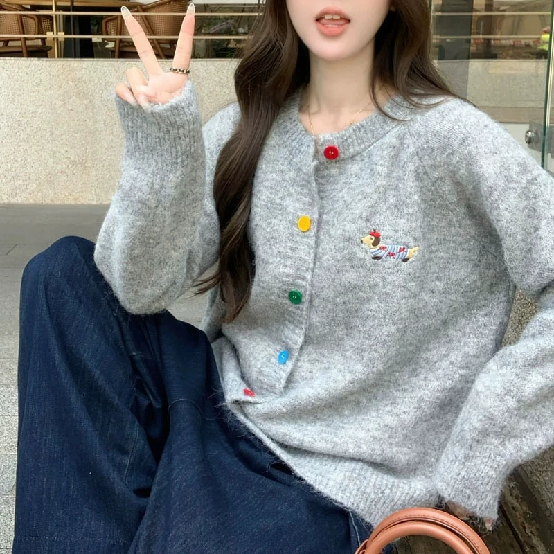 多巴胺纽扣可爱小狗毛衣开衫 早秋新款针织刺绣女士毛衣QYI 8979#