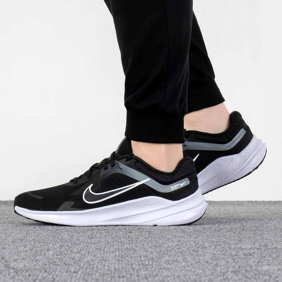 NIKE耐克男鞋跑步鞋鞋子夏季男款减震透气运动鞋网面休闲鞋DD0204