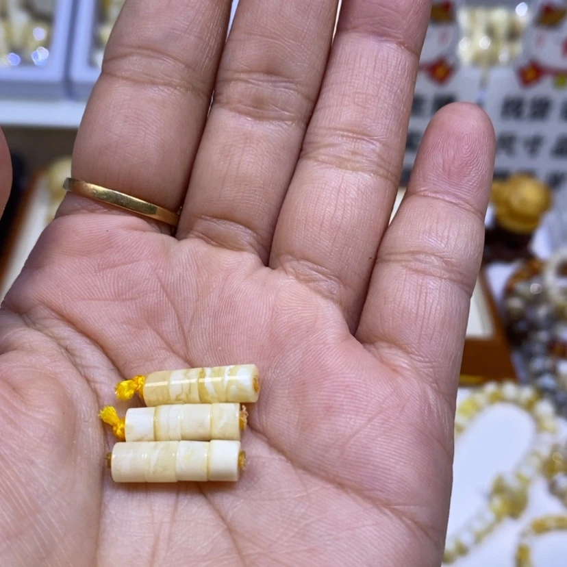 【闪购商品】蜜蜡珠宝奇石未镶嵌手****代5