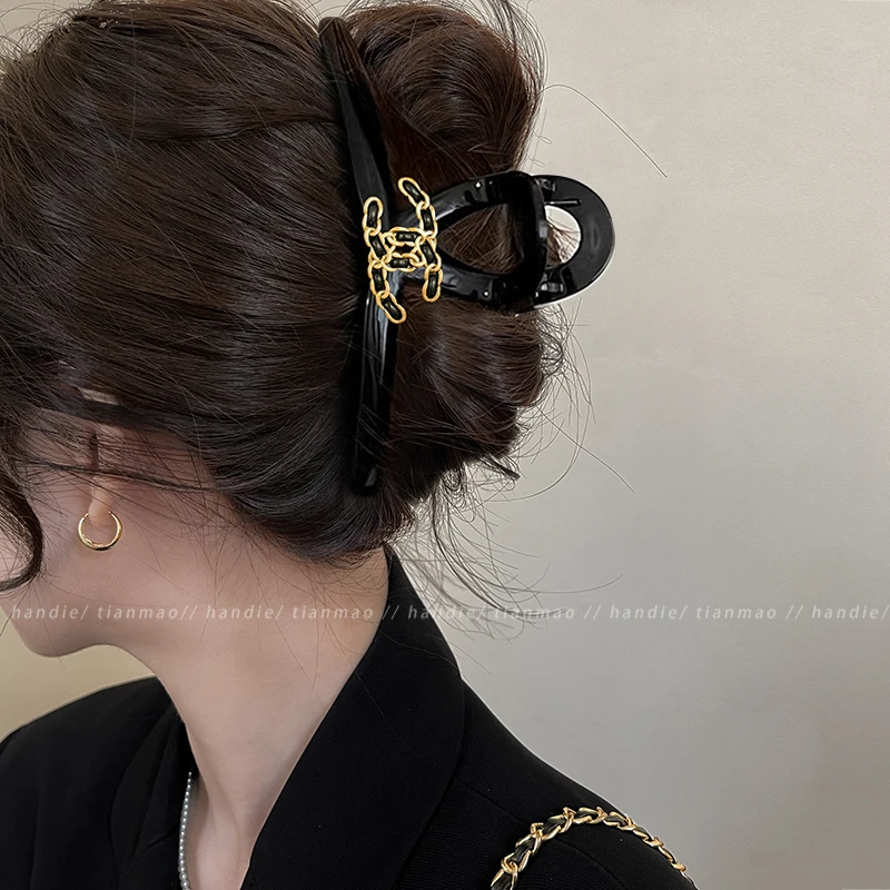 轻奢小香风抓夹女2024新款后脑勺秋冬高级感黑色鲨鱼夹发夹子发饰