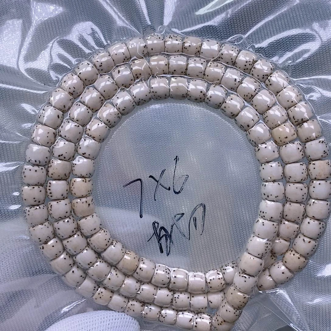 星月菩提手串原白