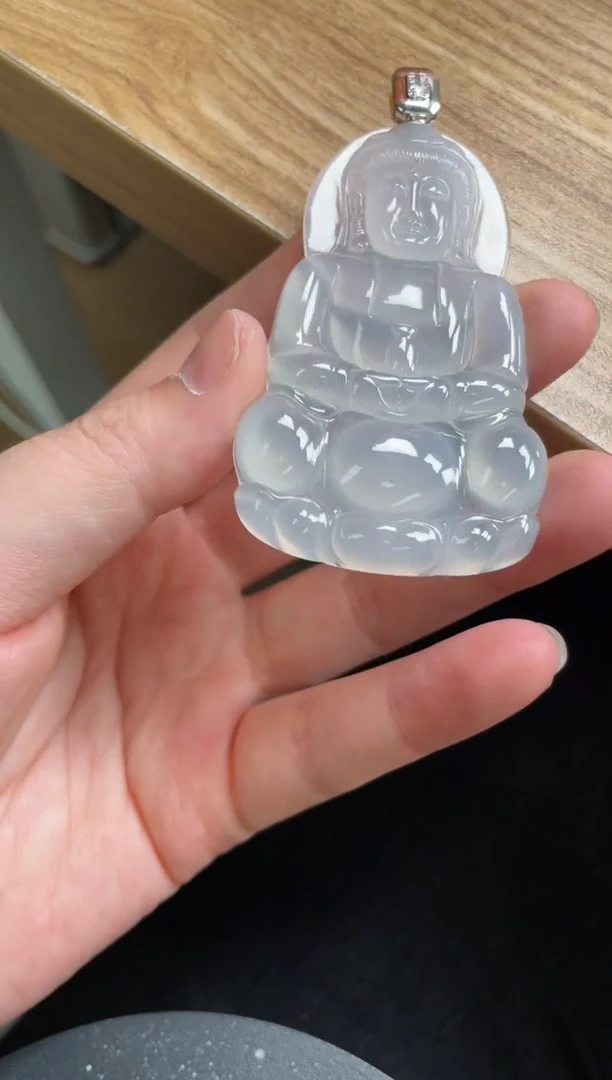 【闪购商品】翡翠颈饰未镶嵌观音