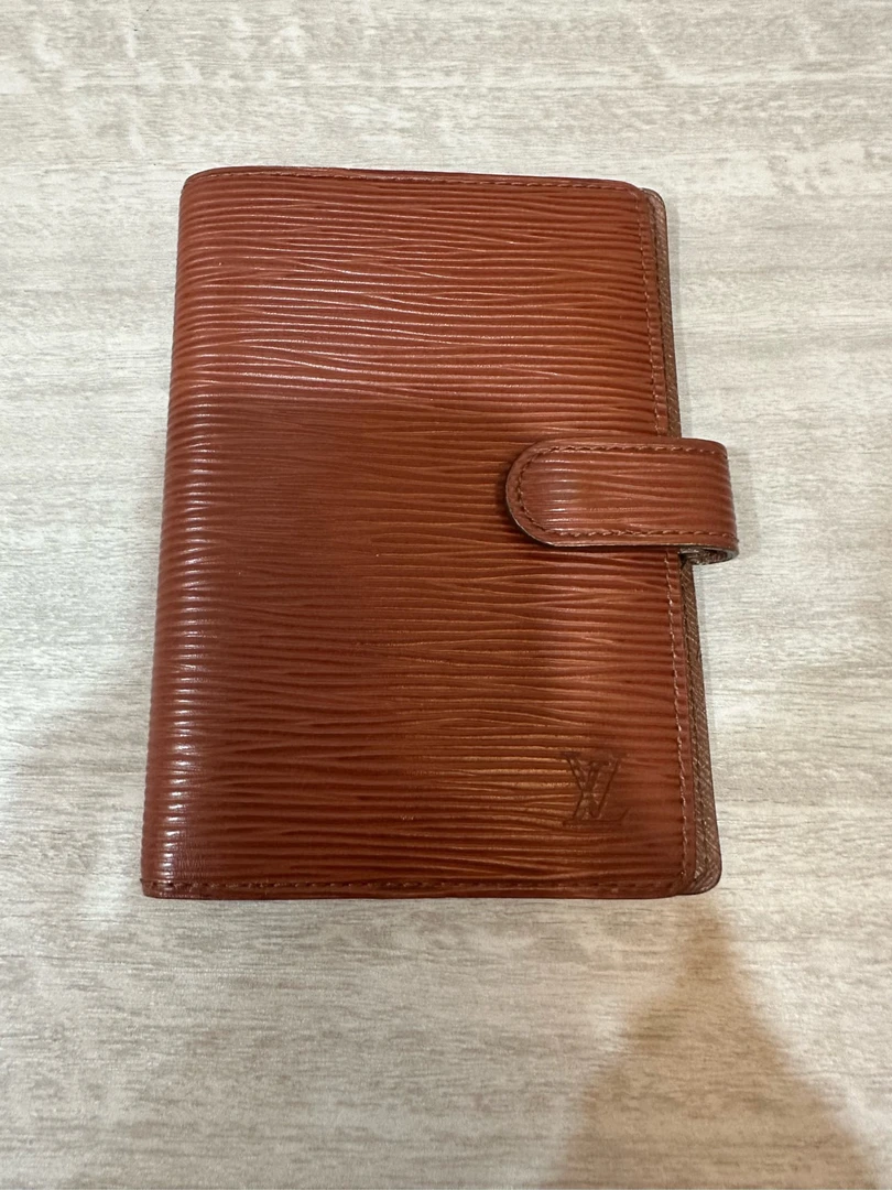 （pm）Louis Vuitton条纹钱包 公价3500