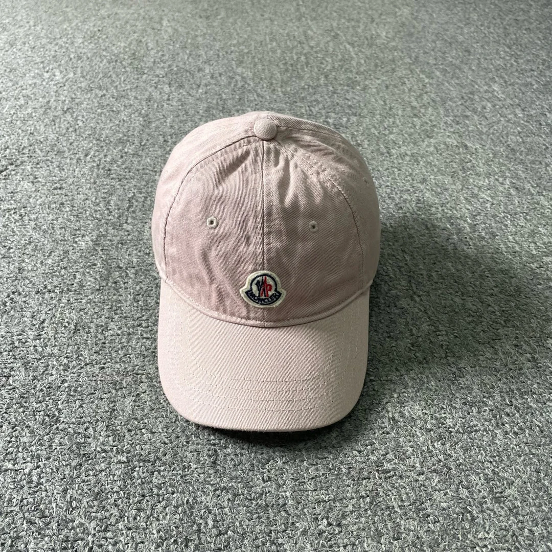 (jp) MONCLER 蒙口 粉色鸭舌帽 M码/95新/公价1500/无配件 fg2