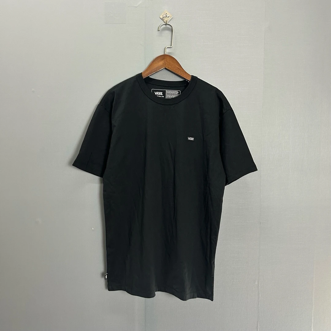 L VANS 纯色logo绣标 运动休闲 短袖 黑 DYOBLK