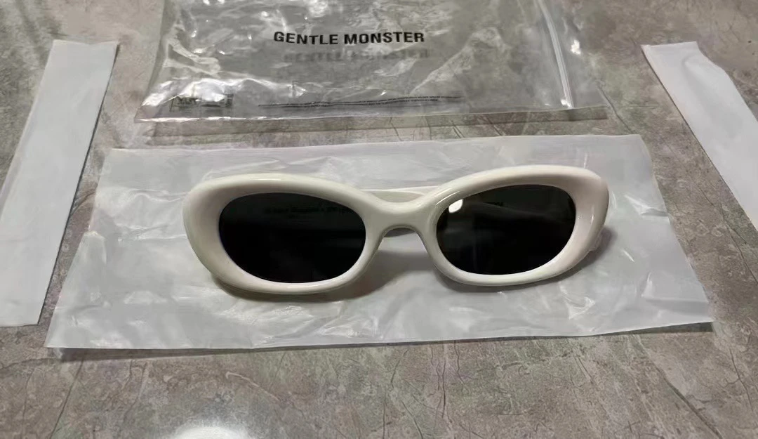 （pm）gentle monster联名maison margiela004白色墨镜/全新无盒啦