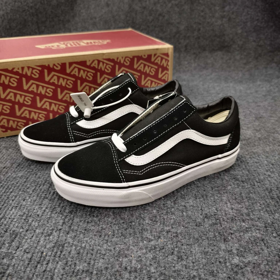 Vans Old 低帮 板鞋 黑白 原盒 D3HY28