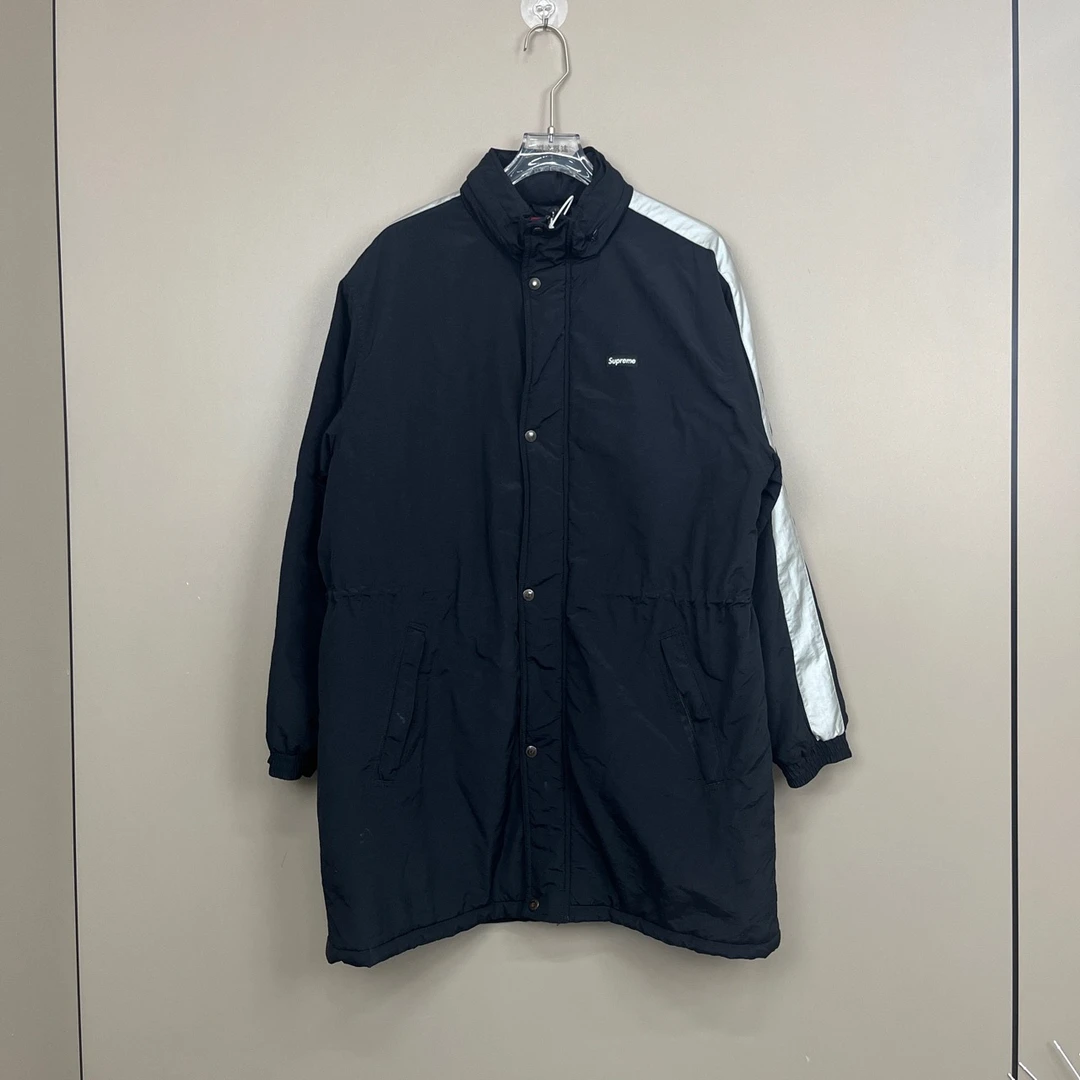 （pm）Supreme背后大logo棉服 l码 99新 公价5400 xt887058