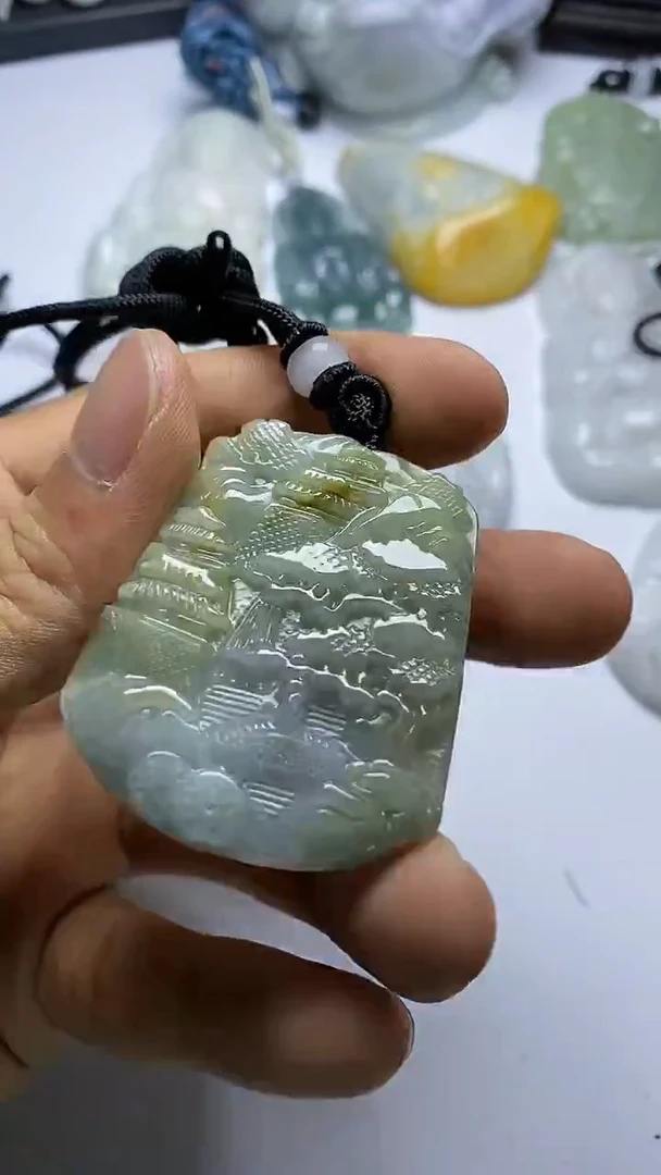 【闪购商品】翡翠颈饰未镶嵌翡翠